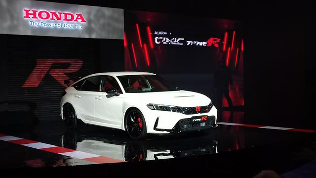 Honda Civic Type R Resmi Goda Pencinta Adrenalin di Indonesia, Simak Lebih Lanjut